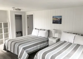 Kingfisher Oceanside hotel thumbnail 4