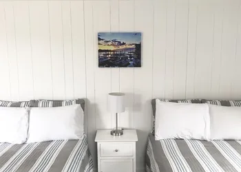 Kingfisher Oceanside hotel thumbnail 5