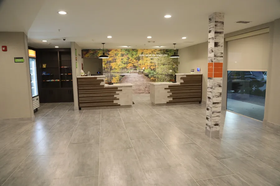La Quinta Inn & Suites by Wyndham Montgomery hotel detail image 2