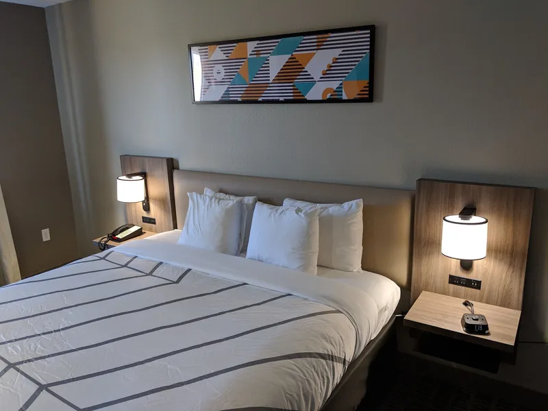 La Quinta Inn & Suites by Wyndham Montgomery hotel detail image 6