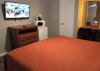 Alpine Inn and Spa hotel thumbnail 7