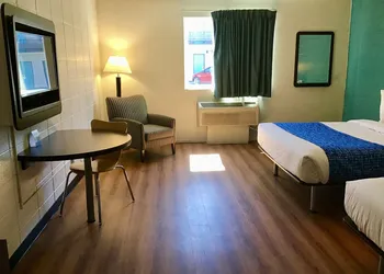 Travelodge Inn & Suites by Wyndham Missoula University Park hotel thumbnail 8