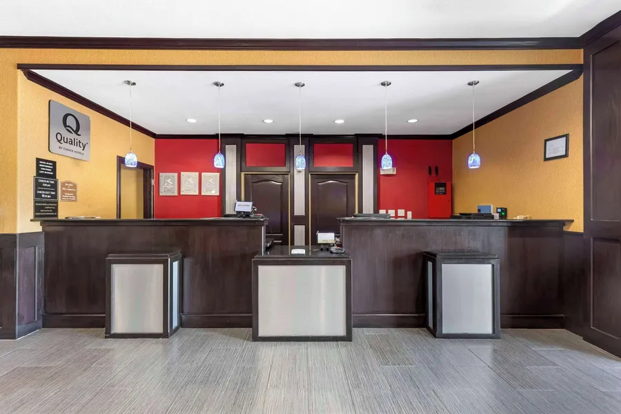 Quality Inn & Suites Groesbeck North hotel detail image 2
