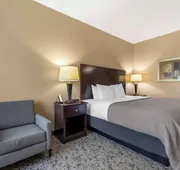Quality Inn & Suites Groesbeck North hotel detail image 5