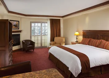 Tivoli Lodge hotel thumbnail 5
