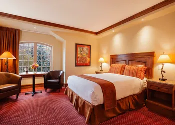 Tivoli Lodge hotel thumbnail 8