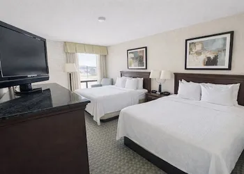 Hotel Lotus Kansas City Stadium hotel thumbnail 5