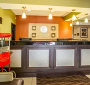 Comfort Inn & Suites Kansas City - Northeast hotel detail image 5
