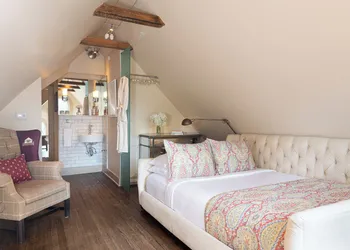 Stonehurst Place Bed & Breakfast hotel thumbnail 8