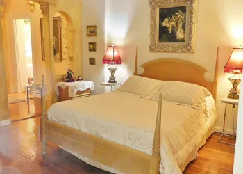 The Cottage Bed & Breakfast hotel thumbnail 3