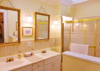 The Cottage Bed & Breakfast hotel thumbnail 6