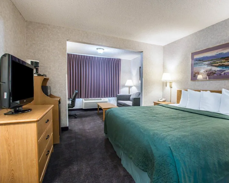Quality Suites San Diego Otay Mesa hotel detail image 6
