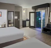 Hotel Indigo San Antonio Riverwalk by IHG hotel detail image 4