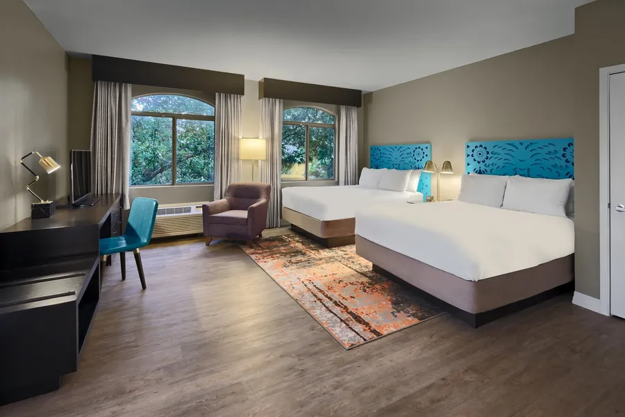 Hotel Indigo San Antonio Riverwalk by IHG hotel detail image 6