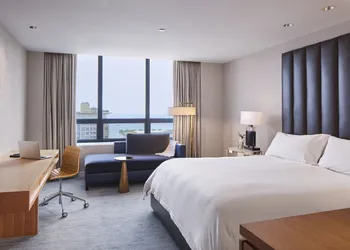 The Ritz-Carlton, Chicago hotel thumbnail 8