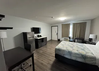 Studio 6 Suites Vancouver, Wa - Waterfront hotel thumbnail 4