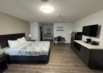 Studio 6 Suites Vancouver, Wa - Waterfront hotel thumbnail 5