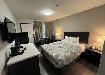Studio 6 Suites Vancouver, Wa - Waterfront hotel thumbnail 7