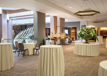 Charlotte Marriott City Center hotel thumbnail 4