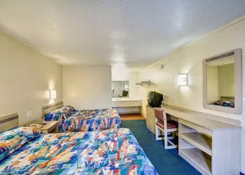 Knights Inn Burlington, NC hotel thumbnail 2