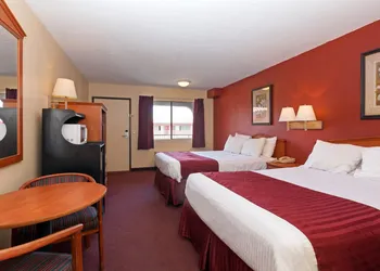 Americas Best Value Inn & Suites Bakersfield Central hotel thumbnail 7