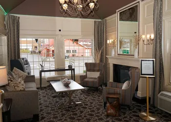 Wingate by Wyndham Bellingham Heritage Inn hotel thumbnail 2