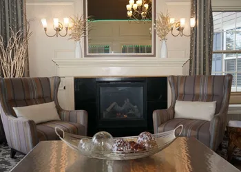 Wingate by Wyndham Bellingham Heritage Inn hotel thumbnail 3
