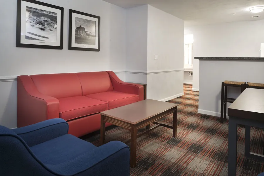 Luxbury Inn & Suites hotel detail image 6