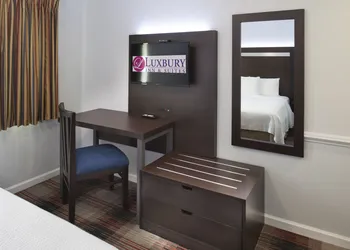 Luxbury Inn & Suites hotel thumbnail 8