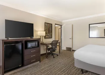Best Western Town & Country Lodge hotel thumbnail 8