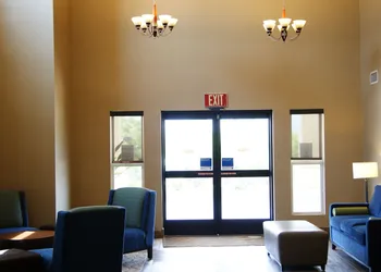 Comfort Inn & Suites Murrieta Temecula Wine Country hotel thumbnail 2