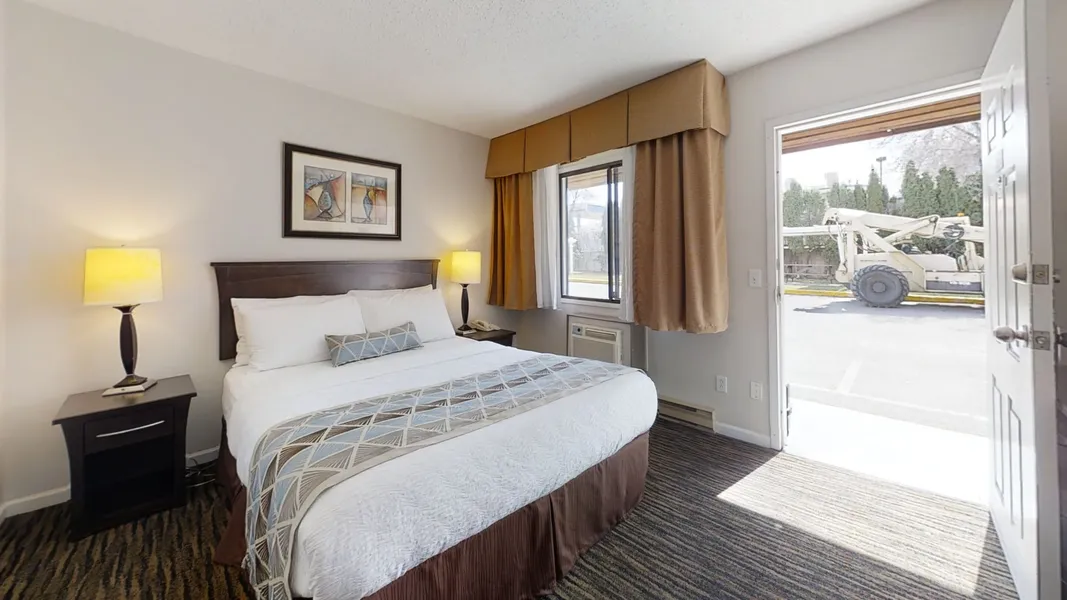 Recreation Inn & Suites hotel detail image 6