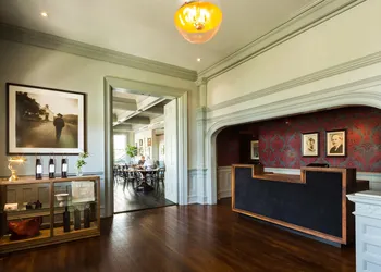 Hotel Ella hotel thumbnail 2