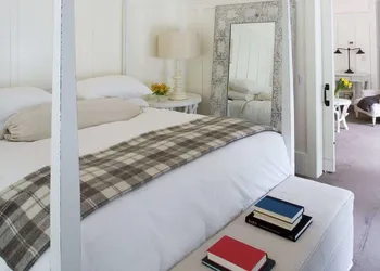 Farmhouse Inn hotel thumbnail 7