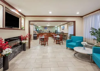 Baymont by Wyndham Grand Rapids Airport hotel thumbnail 4