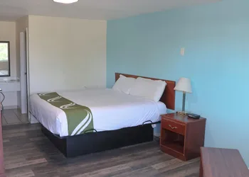 Chippewa Motel hotel thumbnail 5