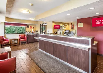 Red Roof Inn Detroit - Plymouth/ Canton hotel thumbnail 4