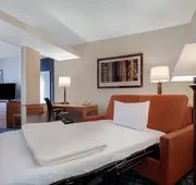 Fairfield Inn & Suites by Marriott Detroit Metro Airport Romulus hotel detail image 5