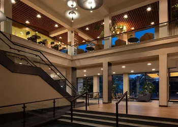 Hotel Champlain Burlington, Curio Collection by Hilton hotel thumbnail 2
