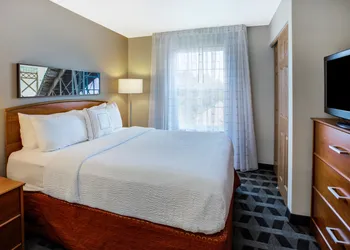 TownePlace Suites Detroit Sterling Heights hotel thumbnail 3