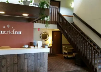 AmericInn by Wyndham Forest Lake hotel thumbnail 2
