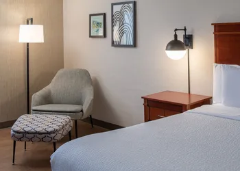 Four Points by Sheraton Bellingham Hotel & Conference Center hotel thumbnail 8