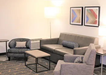 Holiday Inn & Suites St. Cloud by IHG hotel thumbnail 6