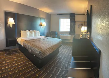 Coratel Inn and Suites by Jasper Stillwater hotel thumbnail 4