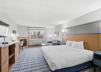 AmericInn by Wyndham White Bear Lake St. Paul hotel thumbnail 4