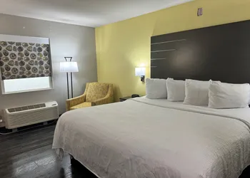 Wingate by Wyndham Biloxi/Ocean Springs hotel thumbnail 8