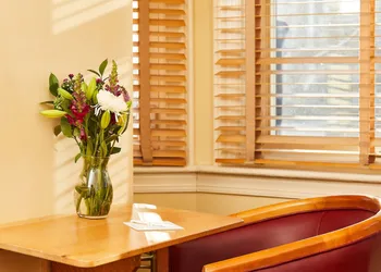 Alexander Inn hotel thumbnail 8