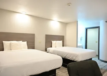 Rodeway Inn hotel thumbnail 7