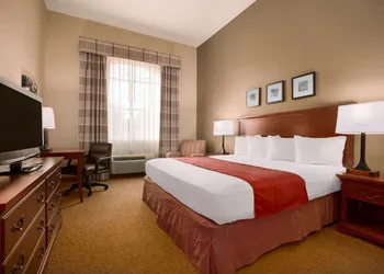 Country Inn & Suites by Radisson, Houston Intercontinental Airport East, TX hotel thumbnail 5