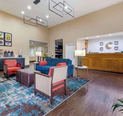 Comfort Suites Keeneland hotel detail image 3